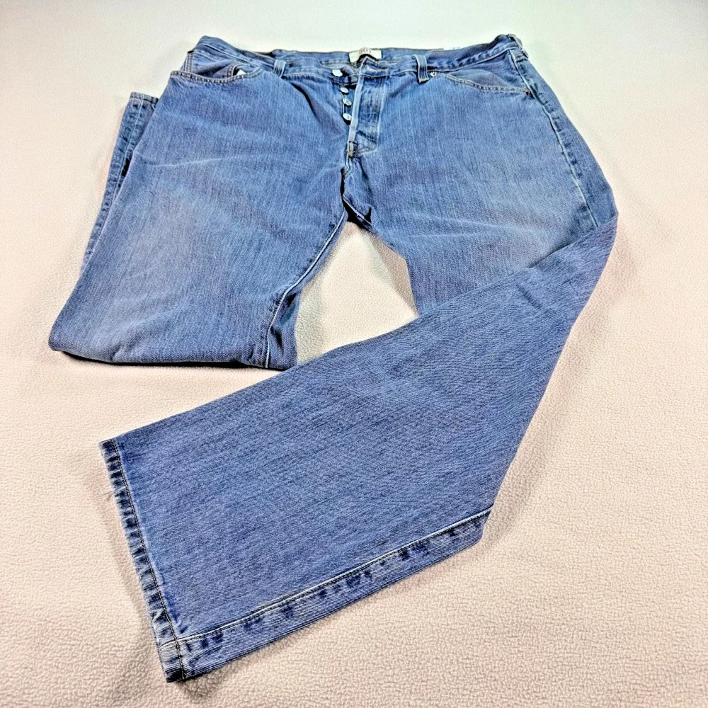 Levis 501 Jeans Mens 40x32 Blue Button Fly Straight Leg Denim Regular Haiti